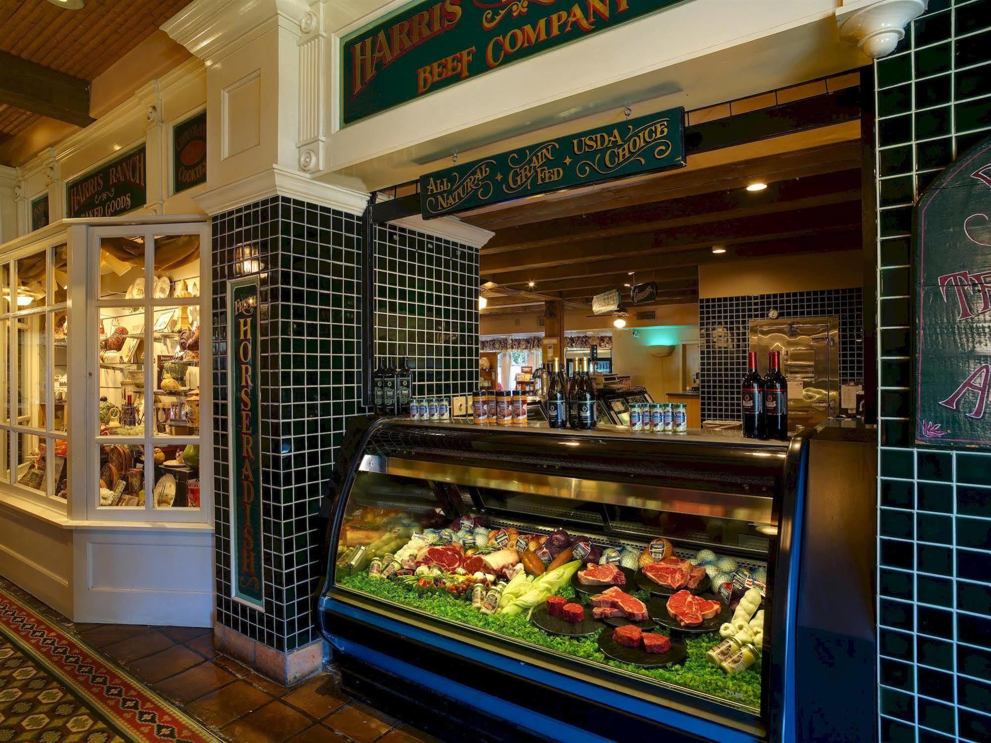 Harris Ranch Inn And Restaurant Huron Exteriör bild